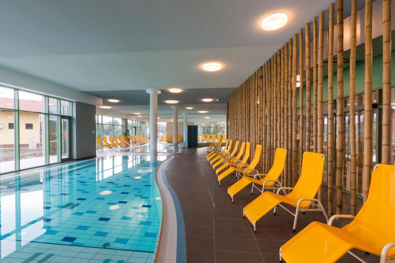 Wellness Hotel Thermal Štúrovo Buitenkant foto
