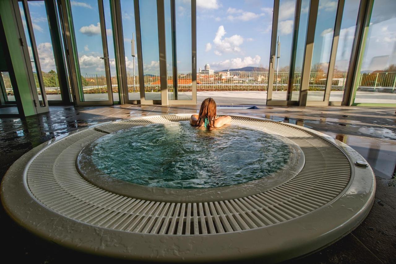 Wellness Hotel Thermal Štúrovo Buitenkant foto
