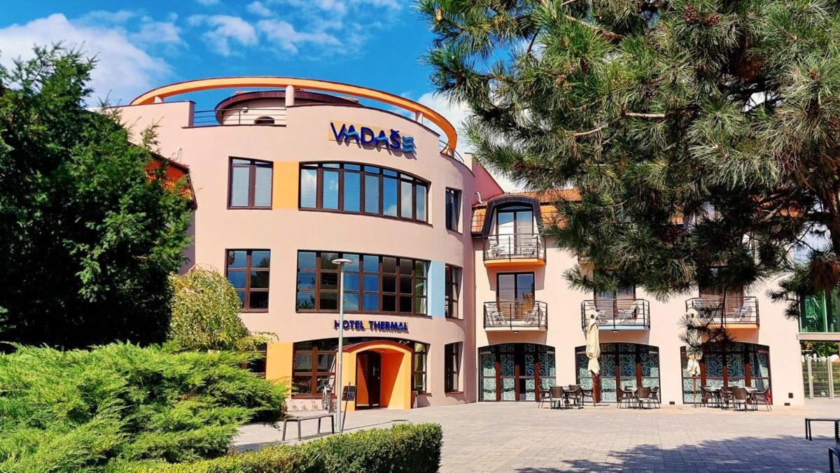 Wellness Hotel Thermal Štúrovo Buitenkant foto